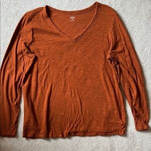 a.n.a Women's Long Sleeve V-Neck Top - Burnt Orange